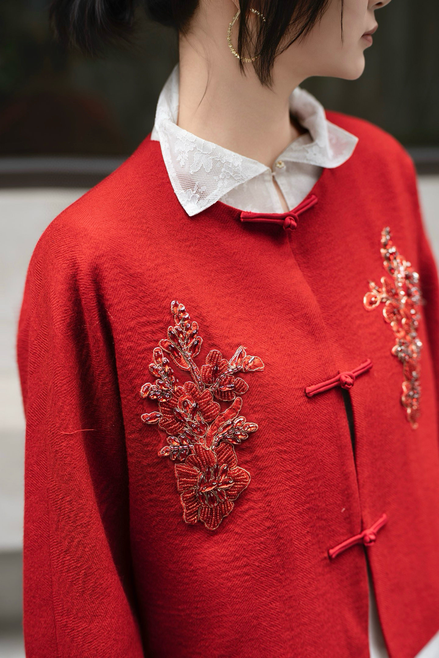 羊毛手工刺绣钉珠外套 2026春季新款新中式喇叭长袖盘扣外套女,女装/女士精品,上衣,淘宝优惠券,粉丝福利购,淘宝优惠卷