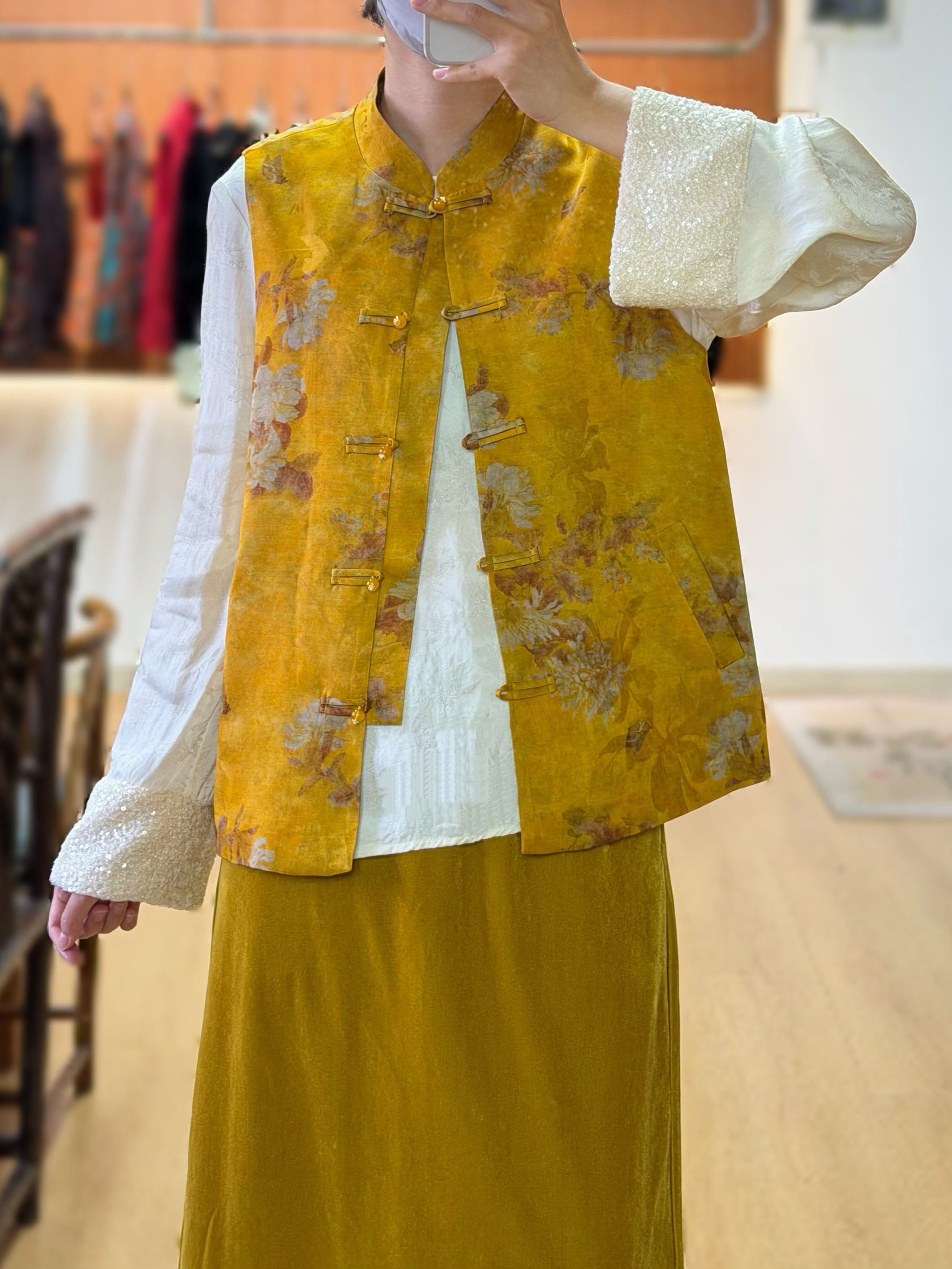 金碧玉色新中式马甲桑蚕丝羊毛混纺花萝香云纱提花双面穿马甲外套