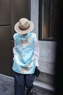 人丝提花织锦马甲新中式国风盘扣立领宽松显瘦桑蚕丝提花上衣