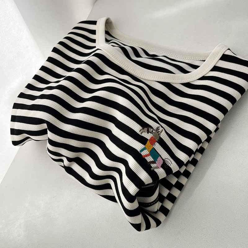 外贸女装 夏季新款慵懒宽松版型彩色斑马刺绣条纹体恤衫短袖T恤女