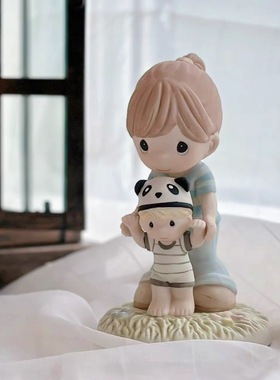 Precious Moments水滴娃娃妈妈带儿子陶瓷人物摆件家居艺术