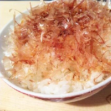 木鱼花鲣鱼花小片，1kg是159元，日式调味料 一箱5包，整箱出售