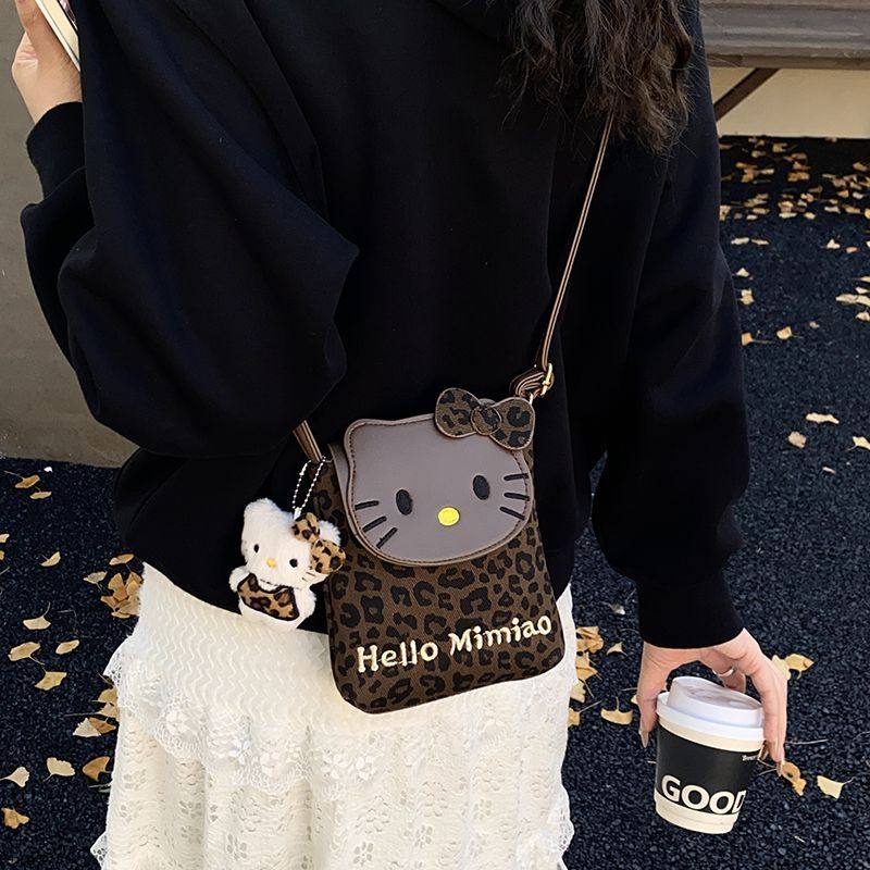2025秋冬新款豹纹猫咪可爱迷你单肩斜挎包韩版蝴蝶结洋气女童外出