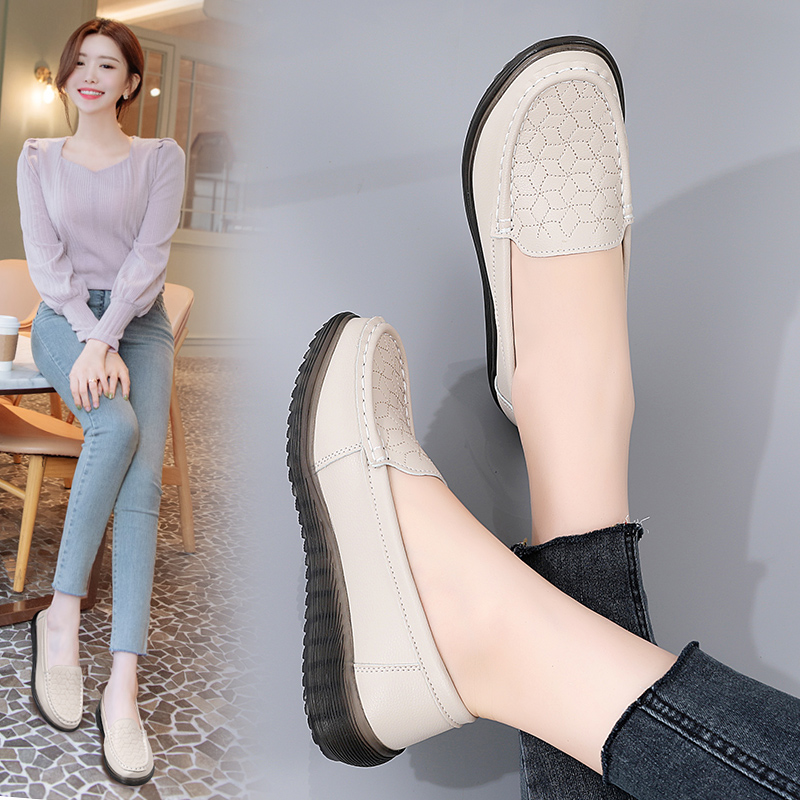 2025年新款真皮女鞋妈妈鞋子