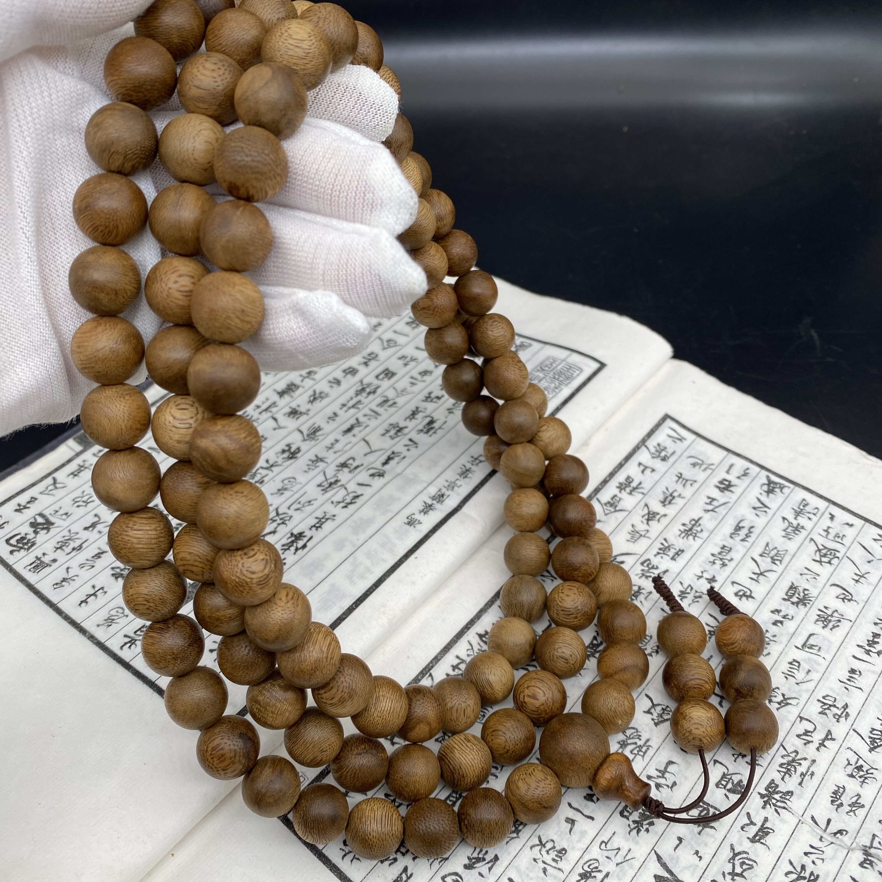 文莱老料花珠大德佛珠  油脂金黄底色 黑油纹理自然 香气清甜奶香