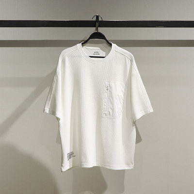 太平鸟时尚针织短袖T恤衫