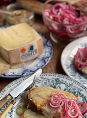 法国汝拉产区进口原装Comte孔泰奶酪火锅即食干酪烘焙奶酪顺丰