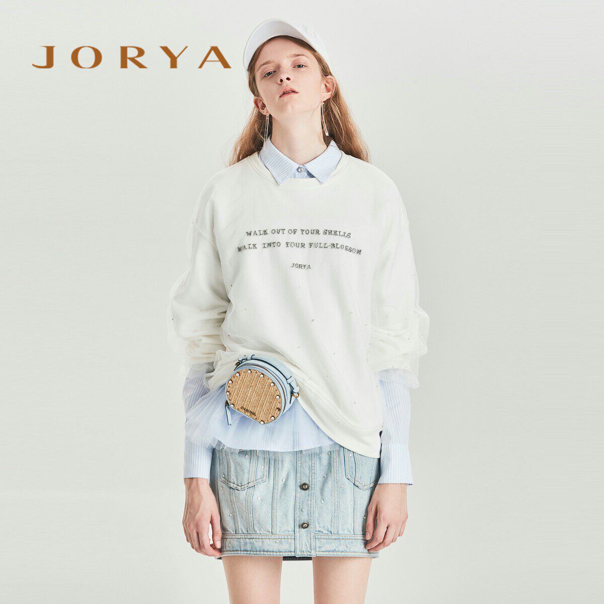 JORYA商场同款春季新品网纱钉珠宽松套头卫衣M1004104