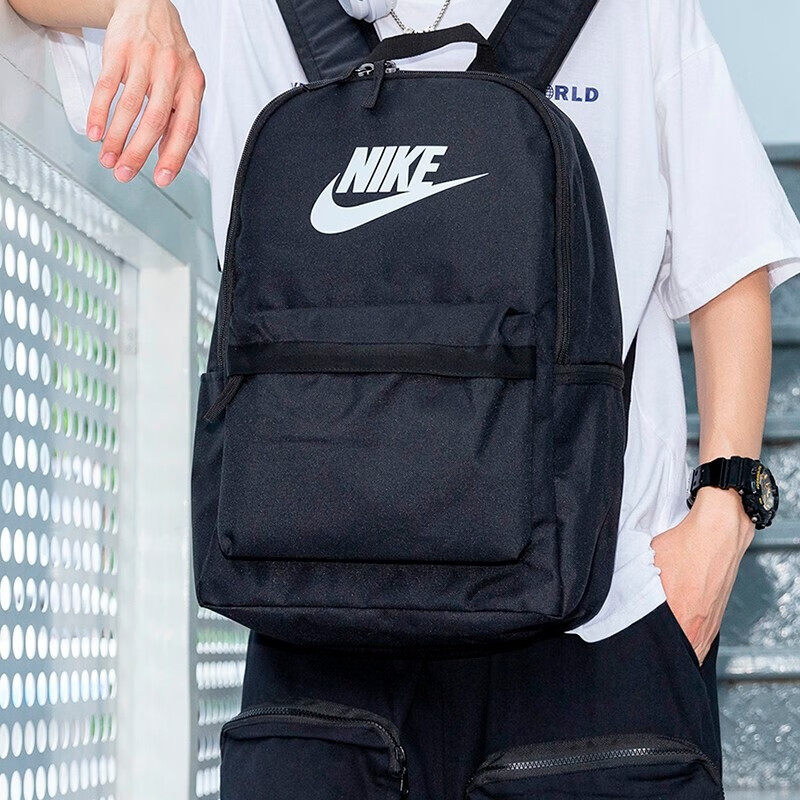 NIKE耐克双肩包男士大容