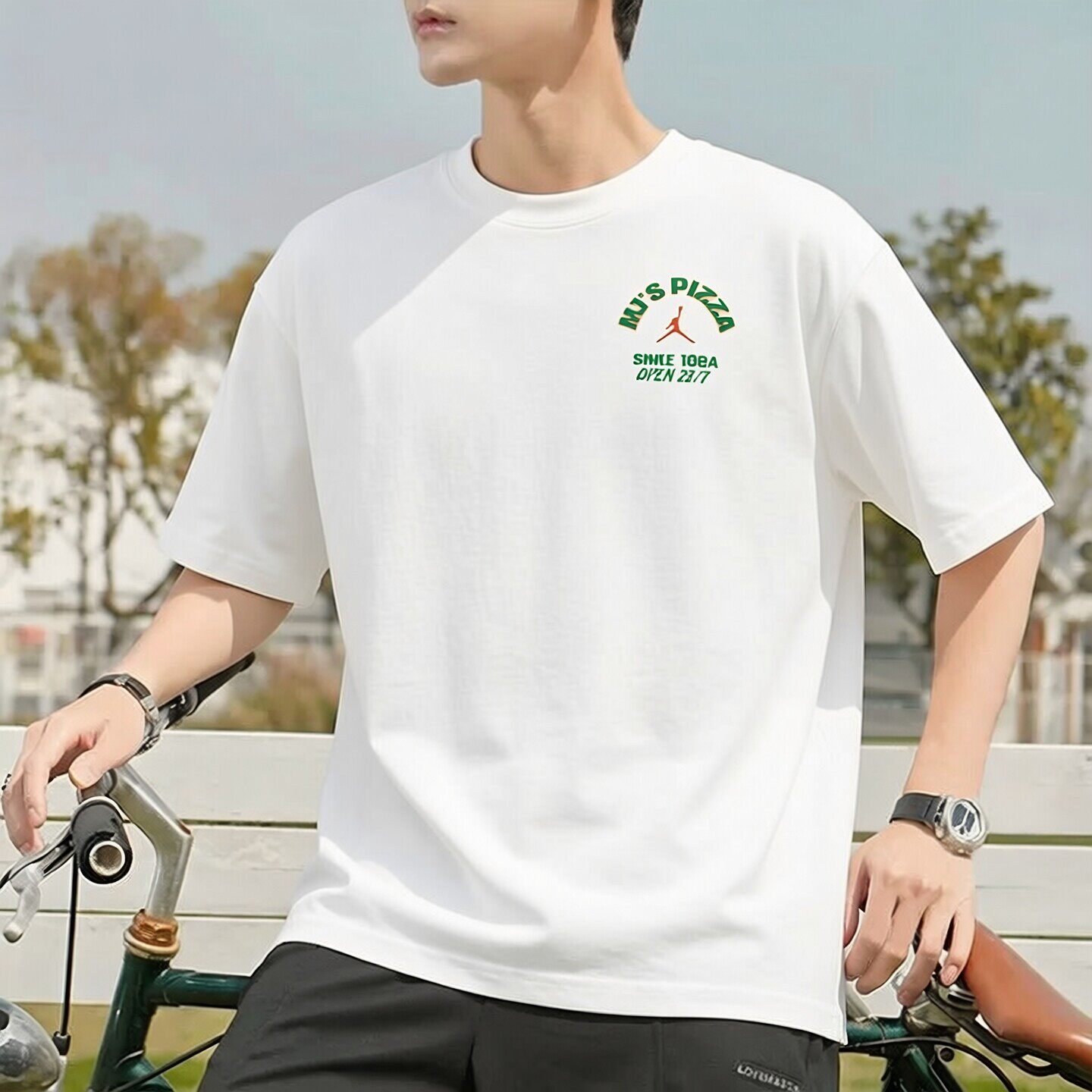 NIKE耐克圆领短袖男装202
