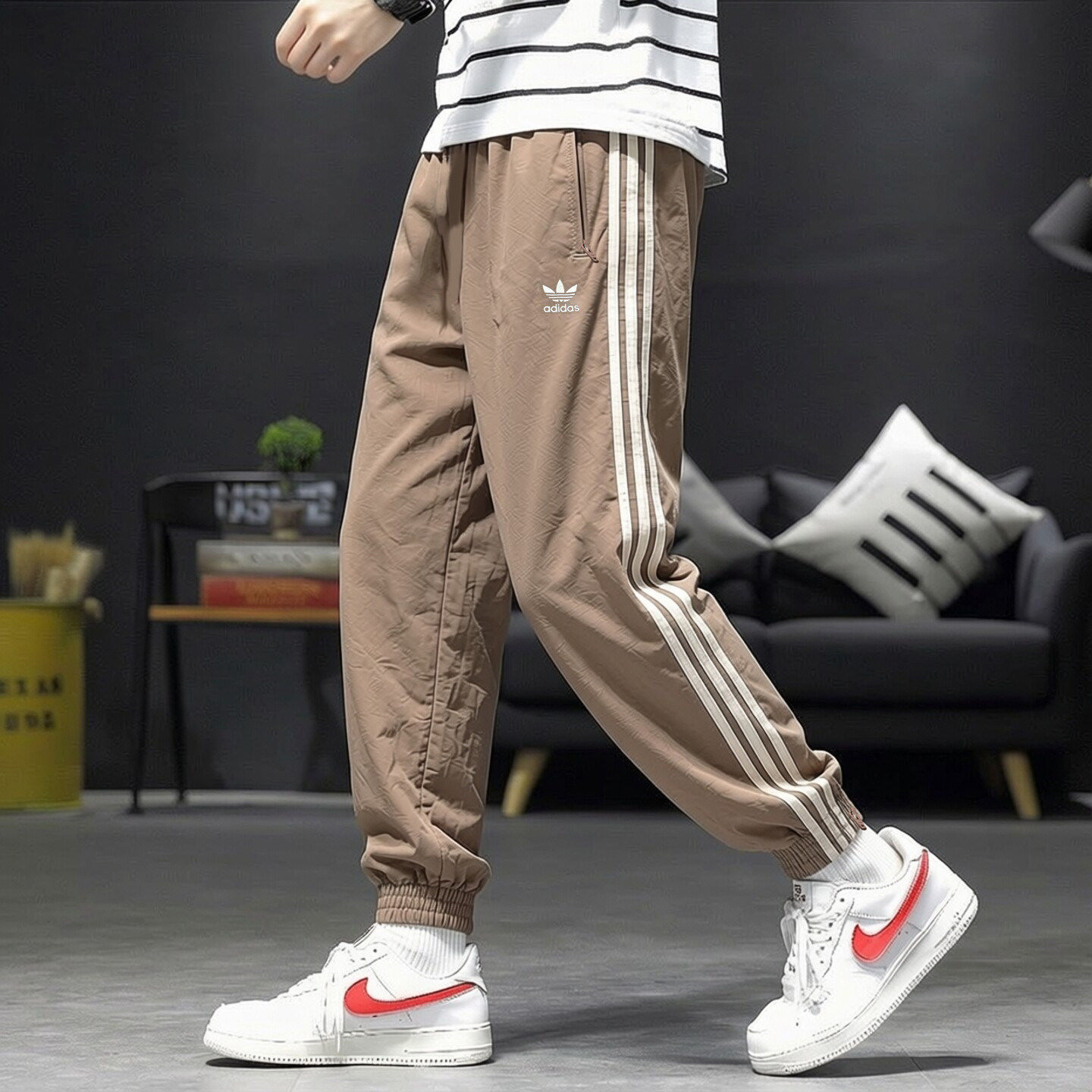 adidas三叶草薄款裤子男夏季透气卡其篮球运动宽松美式梭织束脚裤