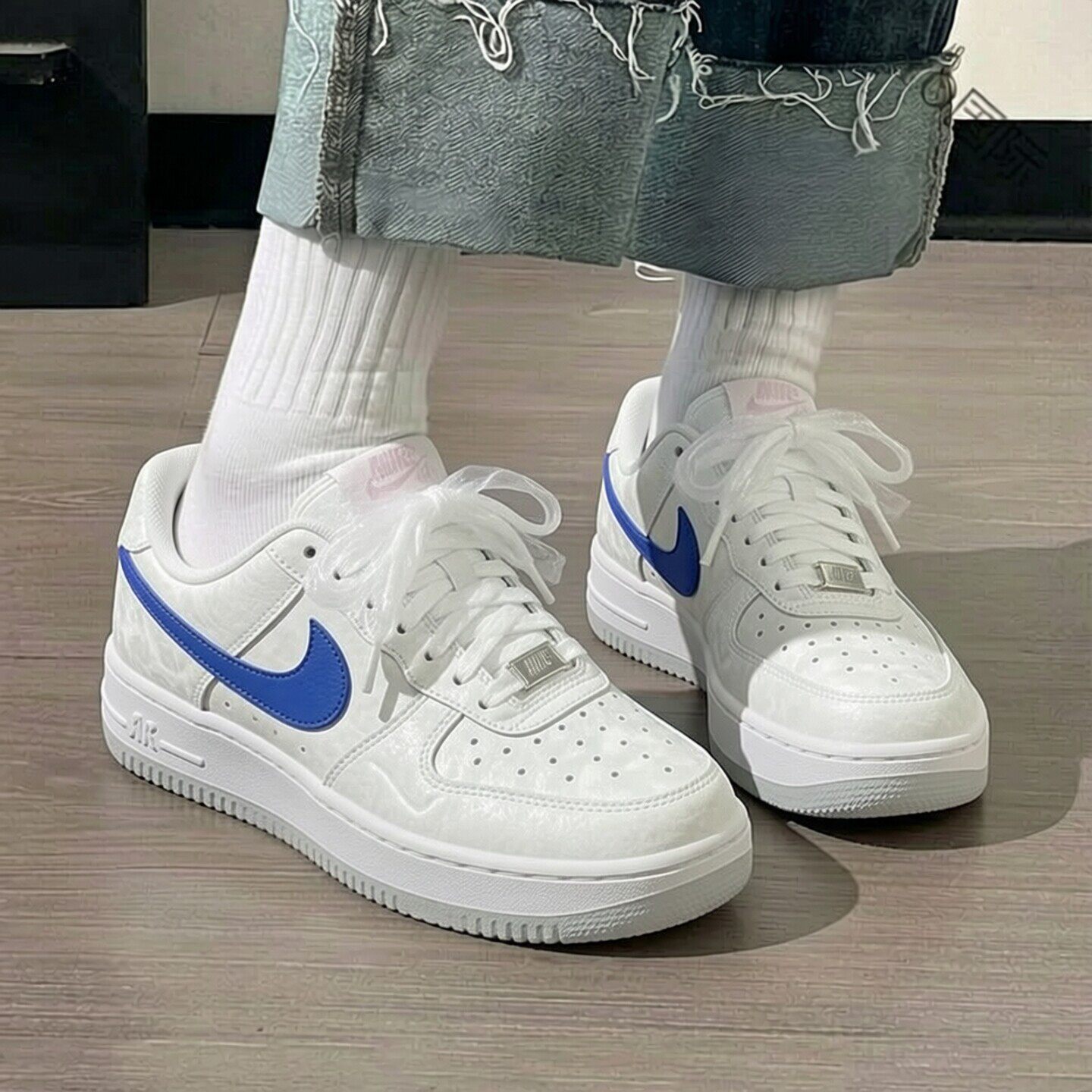Nike耐克鞋子空军一号板鞋女子AF1运动鞋新款皮面休闲鞋缓震潮鞋