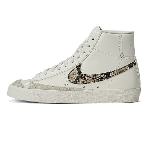 Nike/耐克女鞋 复古百搭高帮休闲板鞋 DA8736-100-101