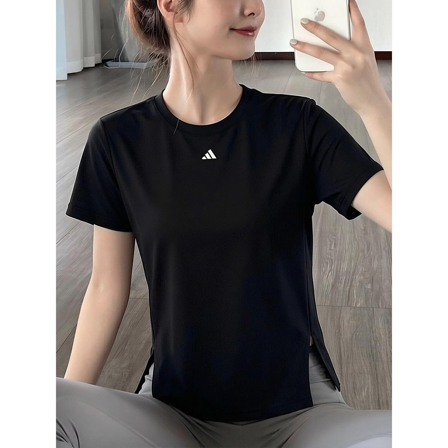 阿迪达斯运动短袖女t恤夏季正品透气冰丝速干瑜伽服显瘦纯色上衣