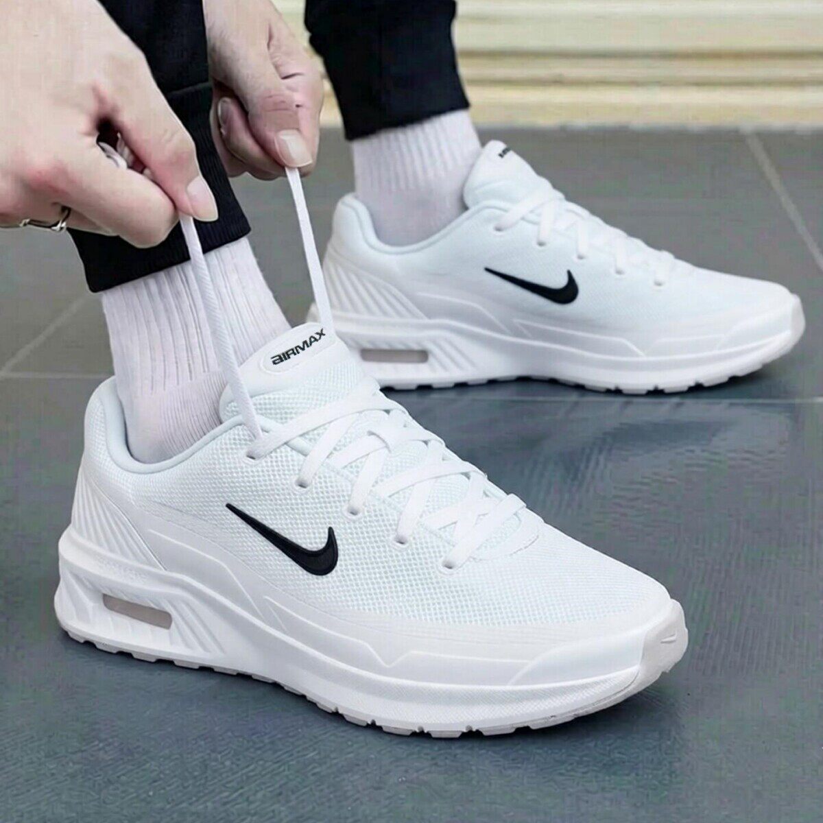 Nike耐克鞋子AIR MAX气垫运动鞋男子白色休闲鞋新款缓震健身跑鞋