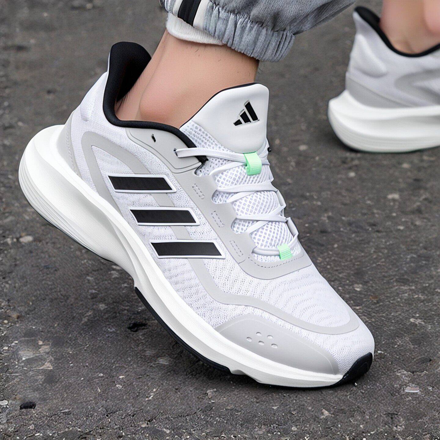 Adidas男鞋运动鞋春季新