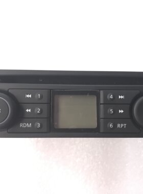 日产尼桑骊威nv200五菱车载CD机