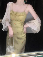 2025新款法式初恋长裙子温柔风绿色碎花吊带连衣裙两件套装女夏季