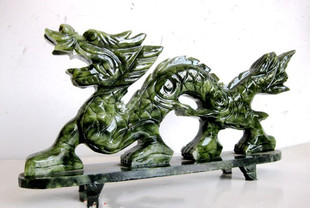 天然玉龙玉石青龙摆件大件家居装饰品客厅办公室桌面摆设