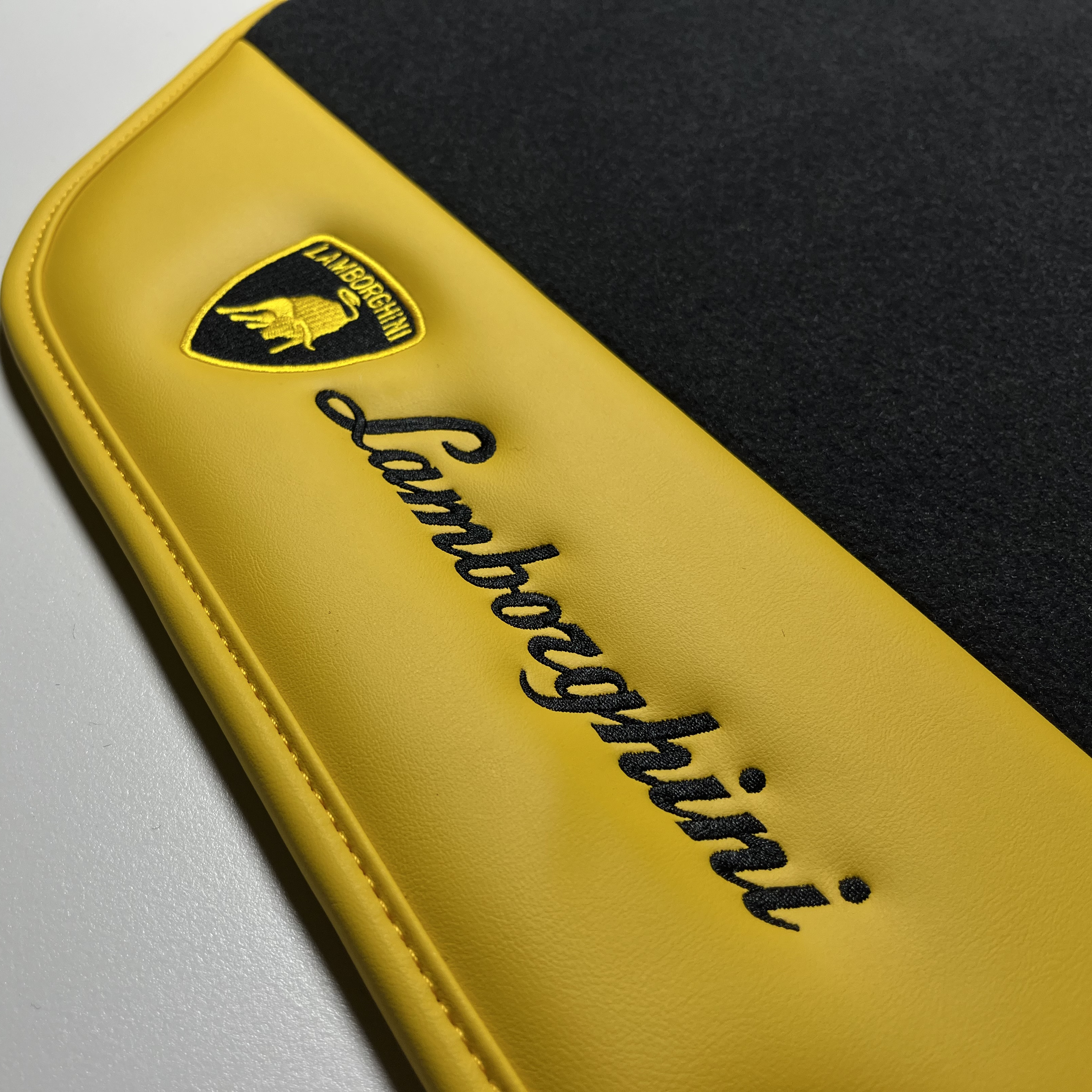 兰博基尼飓风小牛Huracan EVO STO lp610进口原厂尼龙绒lp620脚垫