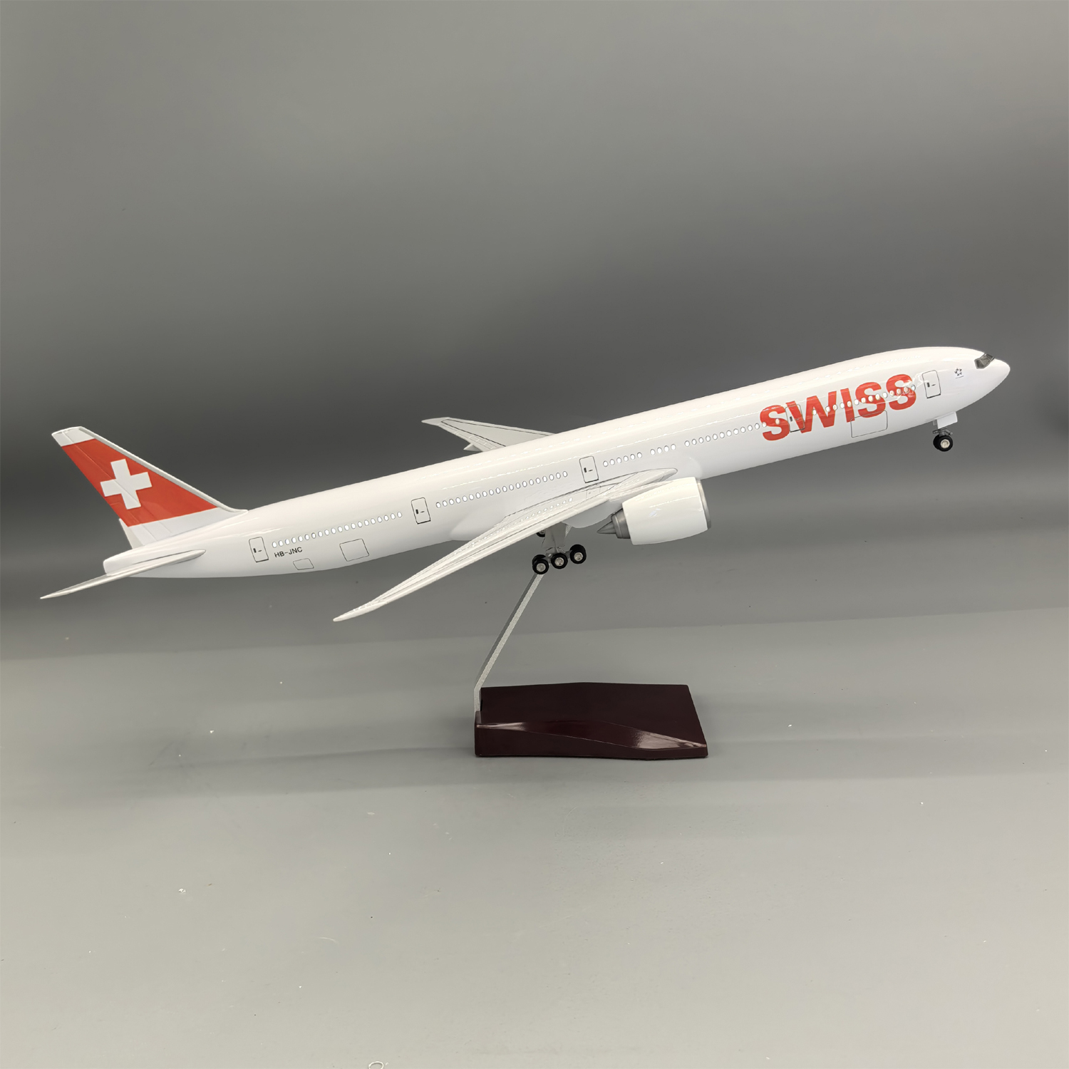 带灯瑞士国际航空波音777飞机模型仿真民航客机摆件礼物礼品Swiss