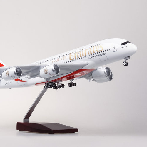 阿联酋飞机模型带轮运费险A380