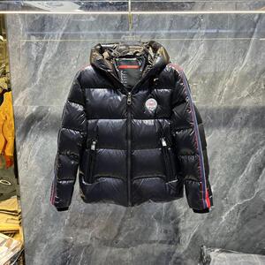 欧货潮牌时尚连帽休闲羽绒服男士2023冬季新款字母印花百搭外套潮