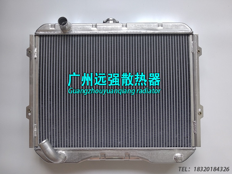 三菱帕杰罗V33 猎豹2030 黑金刚 全铝水箱 改装加大水箱 v32 v31|ruв категории автомобиль/товаров/аксессуары/переоснащение, автозапчасти, система охлаждения, резервуар - от Buy2taobao.com для оказания профессиональной услуги покупки агента Taobao