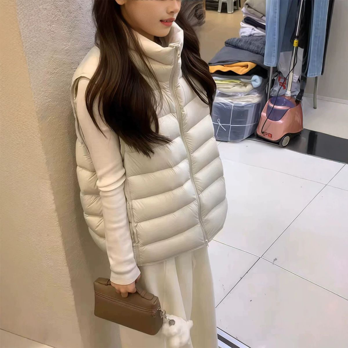 2026新款女秋冬轻薄短款韩版宽松休闲无袖排骨百搭棉马甲背心外套