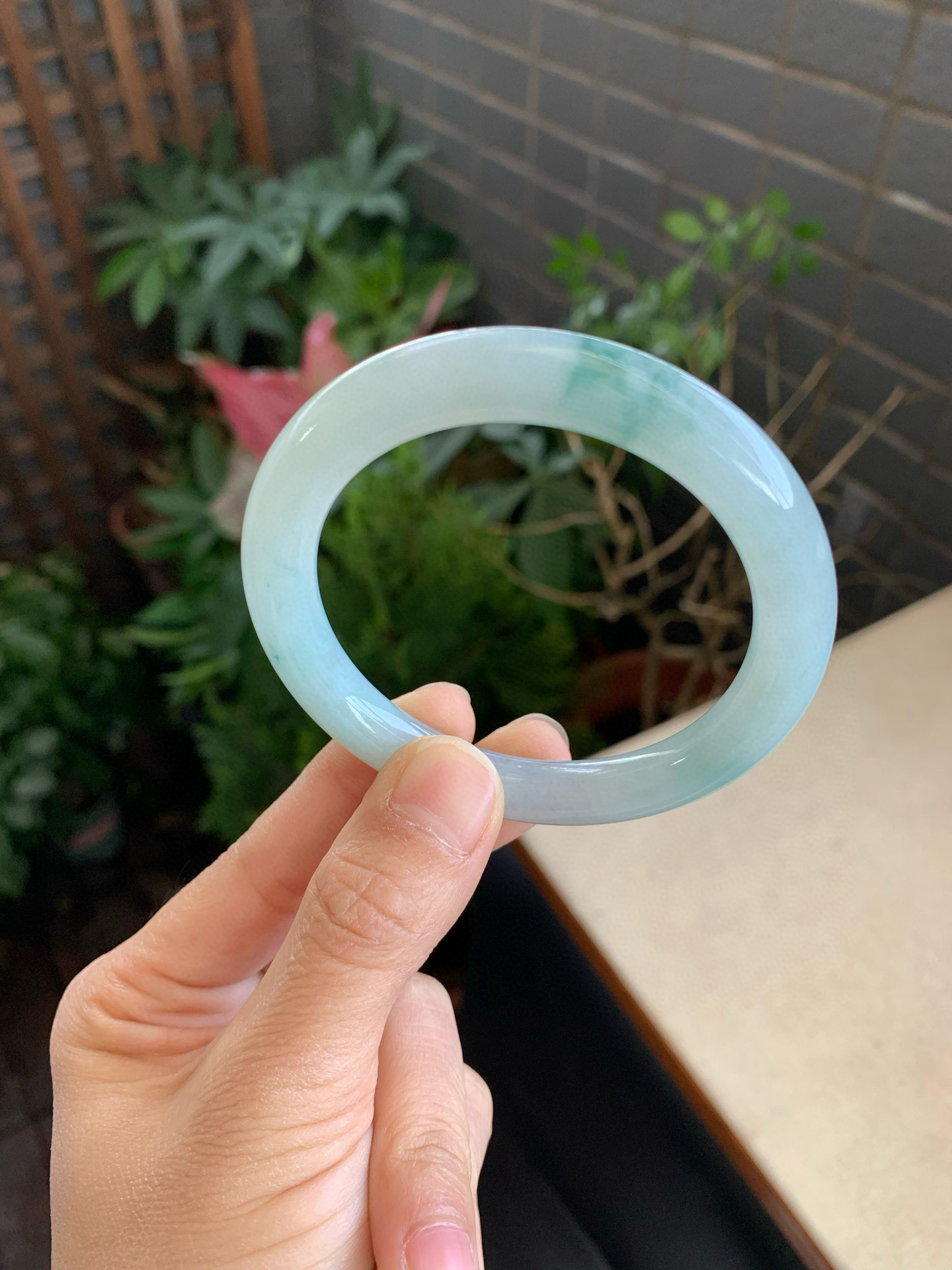 55圈口缅甸天然A货翡翠冰飘绿正圈手镯肉质细腻冰透带证书