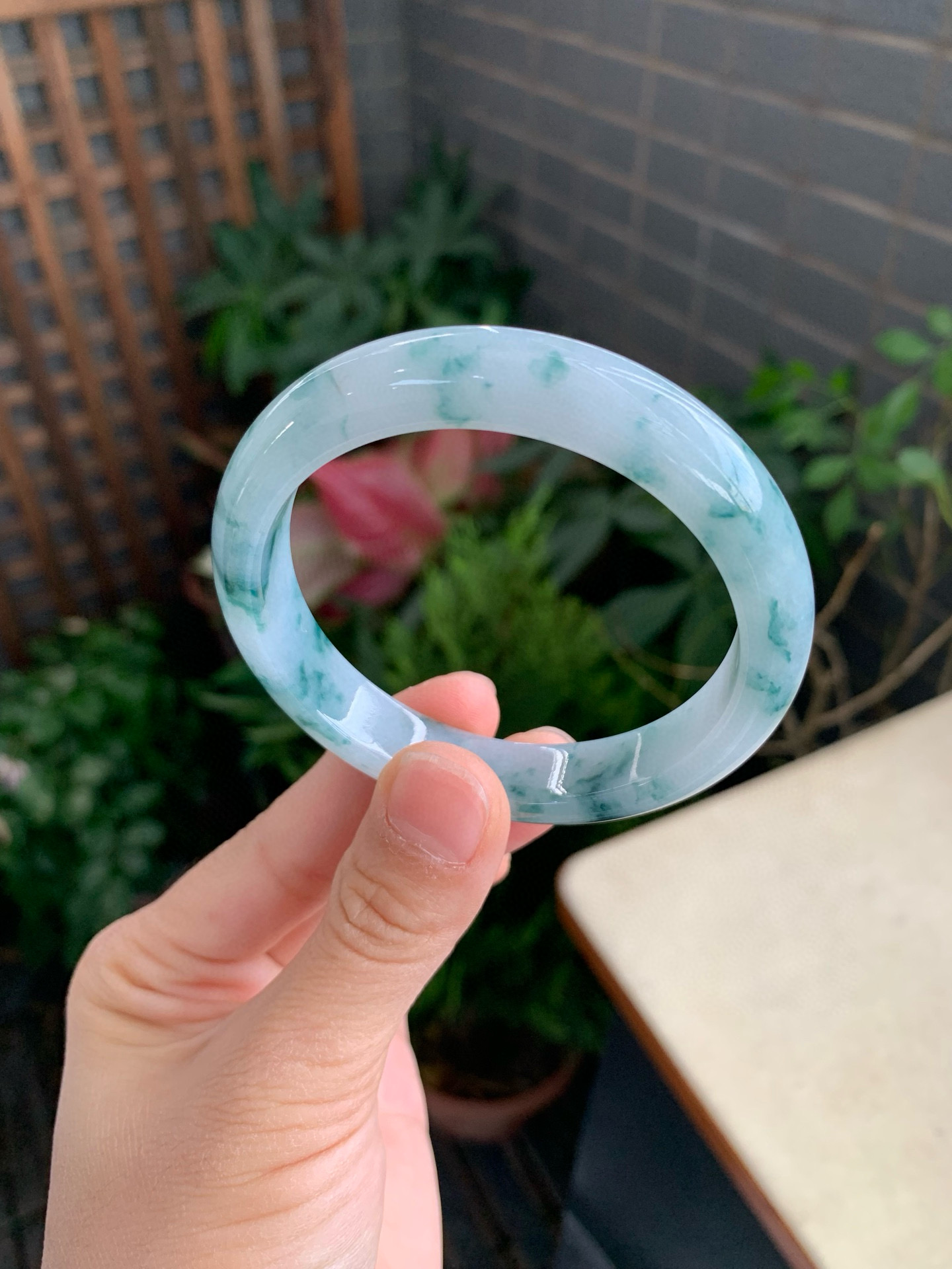 56圈口缅甸天然A货翡翠冰飘花正圈手镯肉质细腻冰透带证书