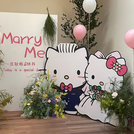 室内求婚布置装饰不要气球HelloKitty主题卡通可爱简单kt板背景墙