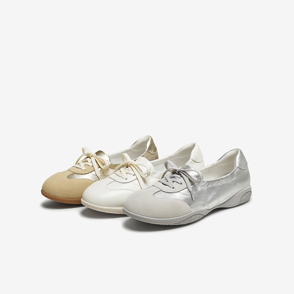 百思图2025夏商场新款运动风银色芭蕾德训鞋女运动休闲鞋UTE11CA5