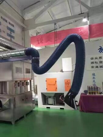 耐高温万向柔性吸气臂阻燃万向管