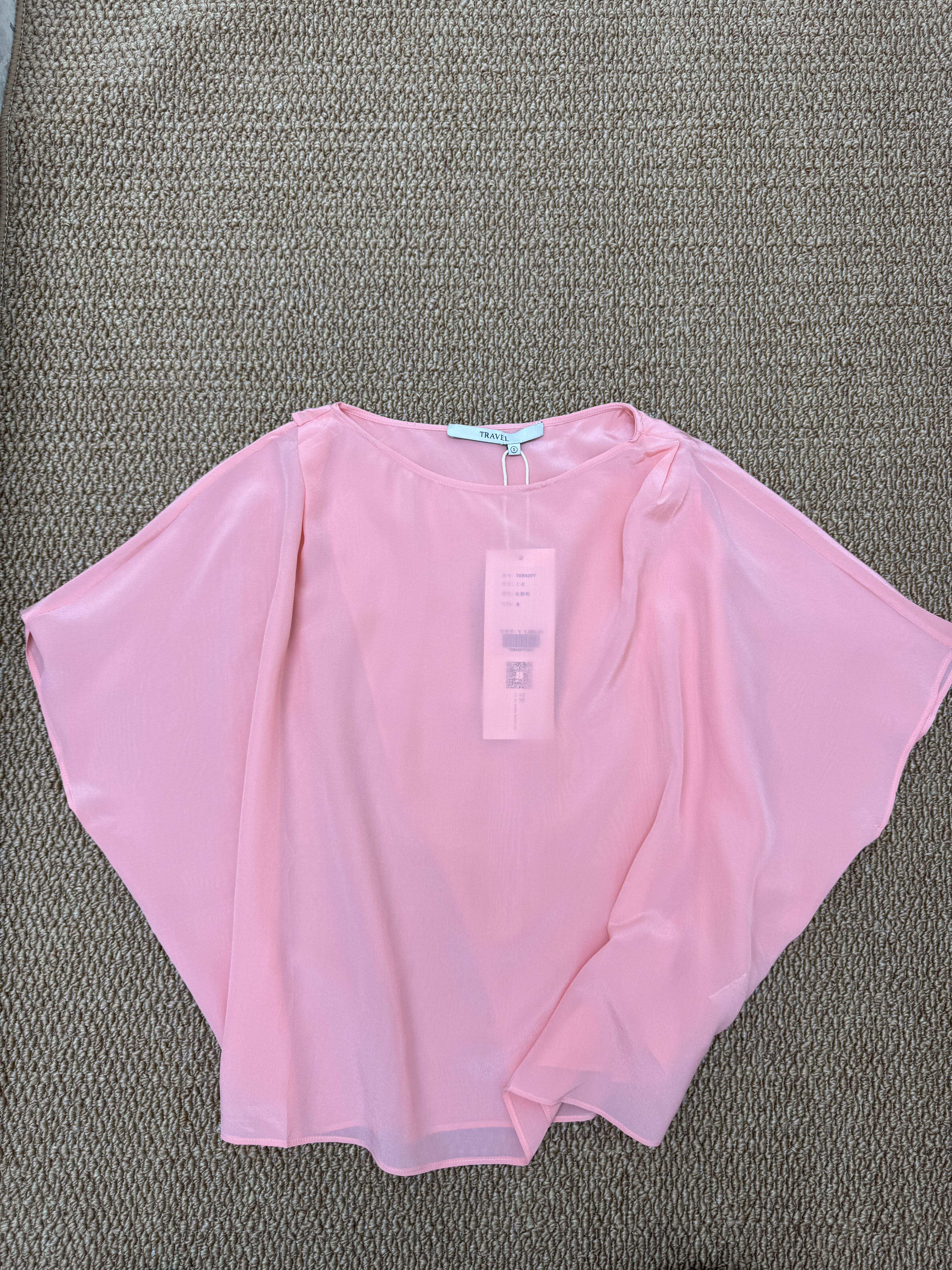 下架女士小衫100%桑蚕丝衬衫立体剪裁廓形设计