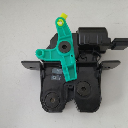 北汽绅宝D50D70EU260后备箱门锁块带中控锁块后备箱锁块配件