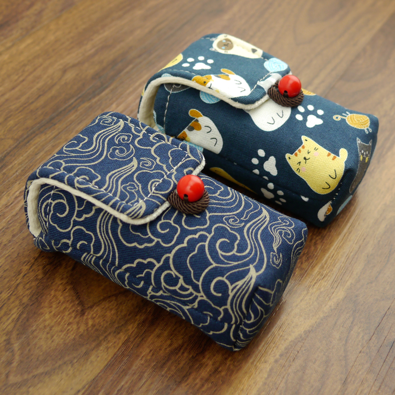 青春版蓝牙耳机充电盒保护套