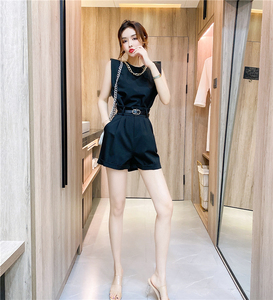 RM18200#夏季时尚网红显瘦修身上衣+短裤套装两件套