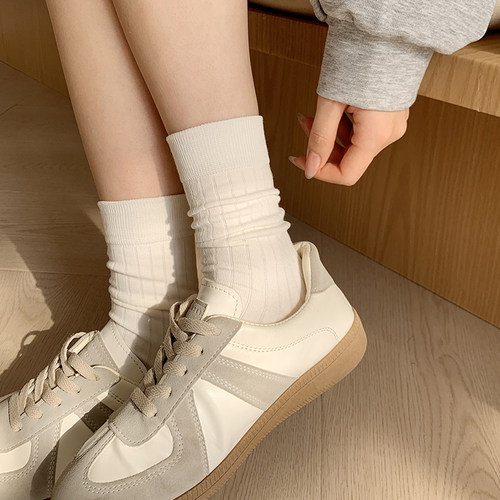 透气女精梳棉百搭中筒袜