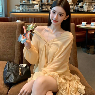 地球店纯欲甜美杏色花边衬衫 一整套女 内衣半身裙蕾丝巨好看 夏装