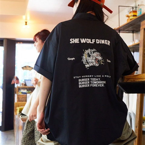 SHEWOLFDINERFREAKS情侣衬衣