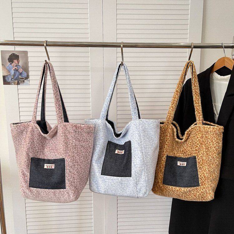 2025新款格子帆布包女大容量单肩包学生上课通勤托特包休闲购物袋,箱包皮具/热销女包/男包,时尚帆布包,淘宝优惠券,粉丝福利购,淘宝优惠卷