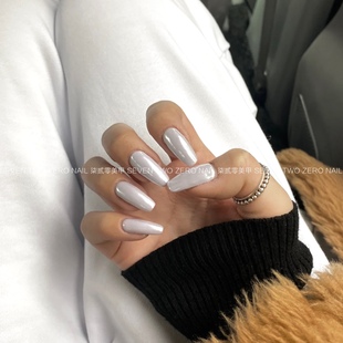 柒贰零Nail 手工穿戴甲光疗成品美甲可拆卸指甲 极光贝壳白纯白