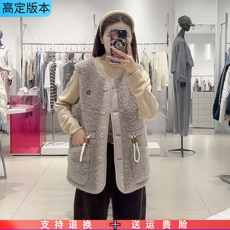 定制2025冬新款V领单排扣毛毛中长款抽绳收腰棉马甲无袖外套女潮