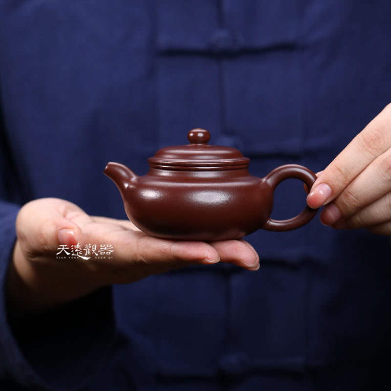 紫朱泥容量仿古紫砂壶