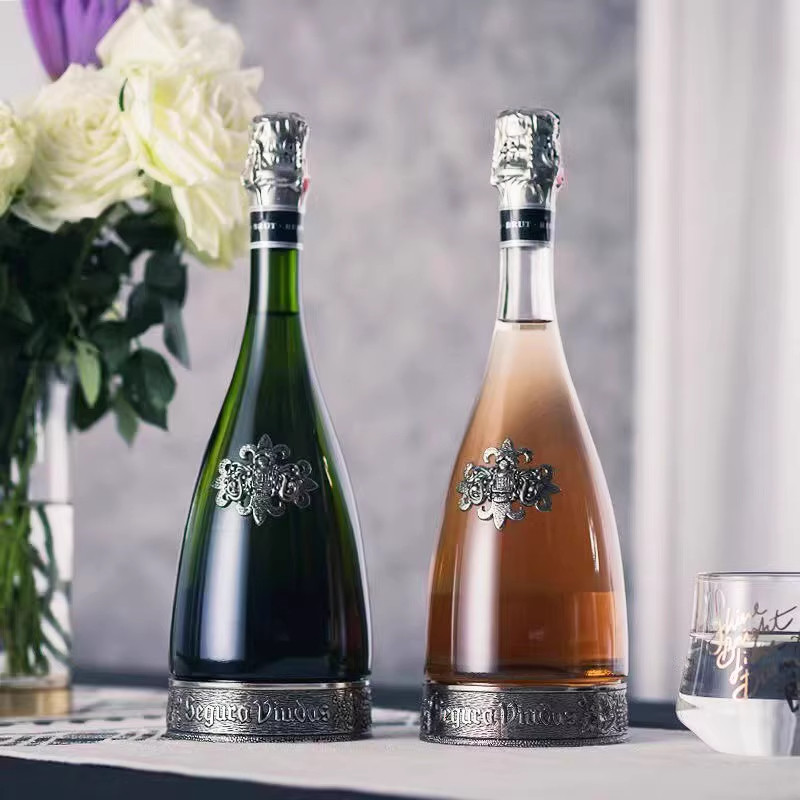 高颜值Cava西班牙SeguraViudas维达斯古堡珍藏卡瓦干型起泡葡萄酒