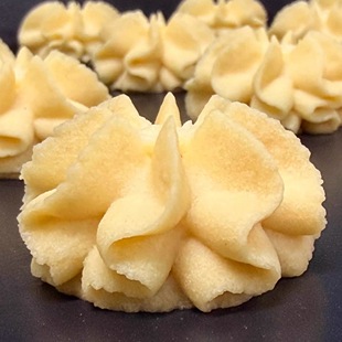 农记阿爸农国栋农师傅的小店黄油小花曲奇饼干手工制作零食糕点