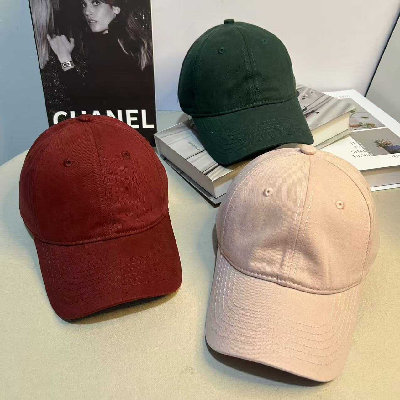 棒球帽逛街休闲女春季纯色鸭舌帽