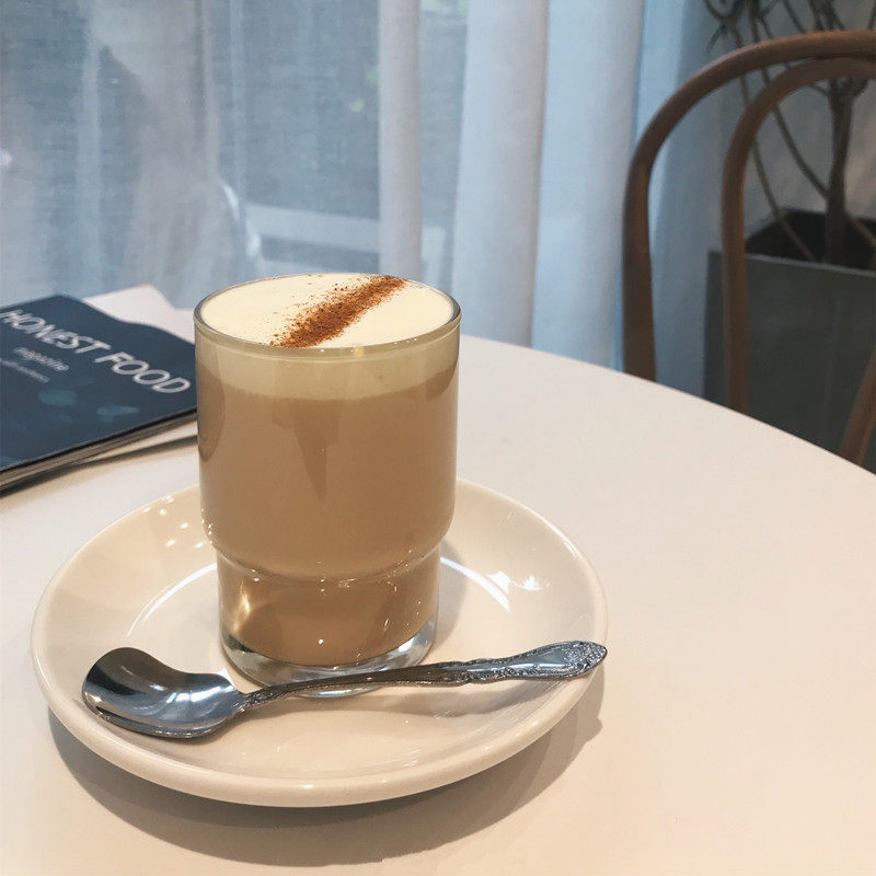 ins风餐厅抹茶气泡水杯