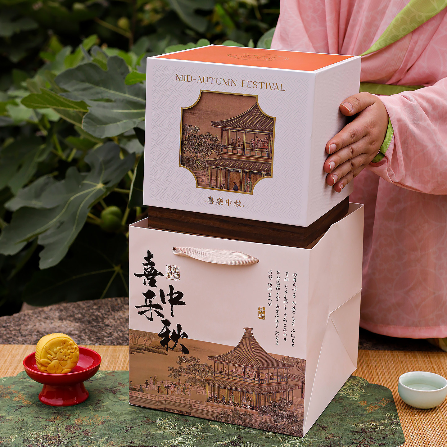 新月饼包装盒中秋8粒双层月饼硬盒包装盒空盒送人方形古画风礼盒